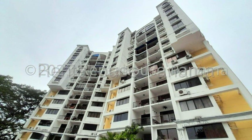 PentHouse in Paradise Towers - Penthouse en Hato Pintado